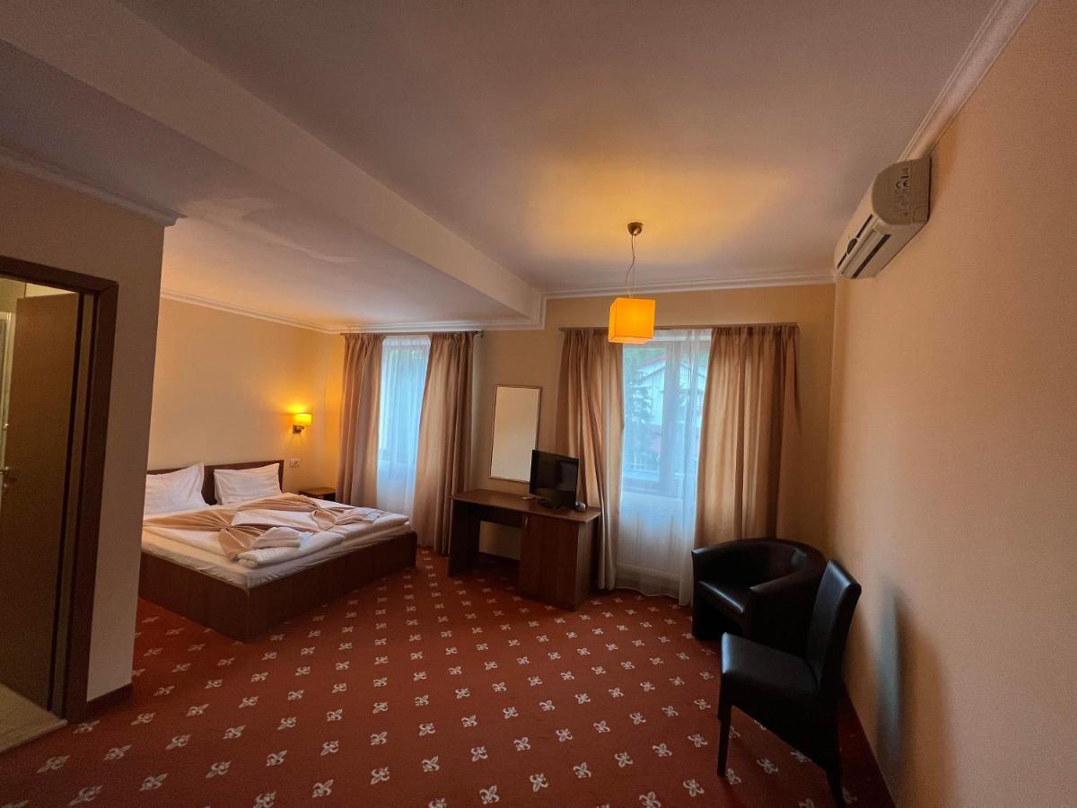 Hotel Termal Geoagiu Bai Bagian luar foto